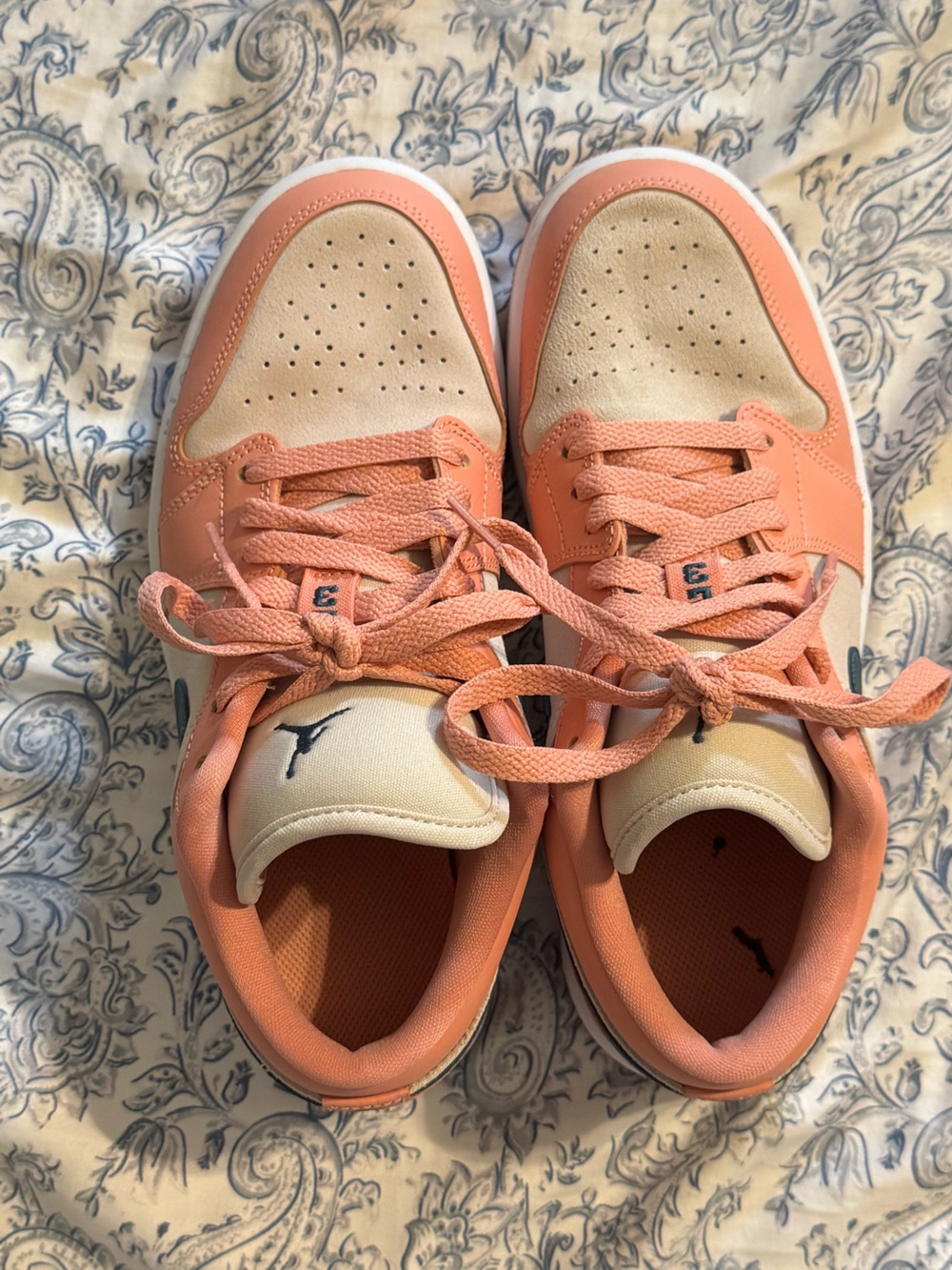 Jordan Women's Low-Top Sneakers in Peach and Cream